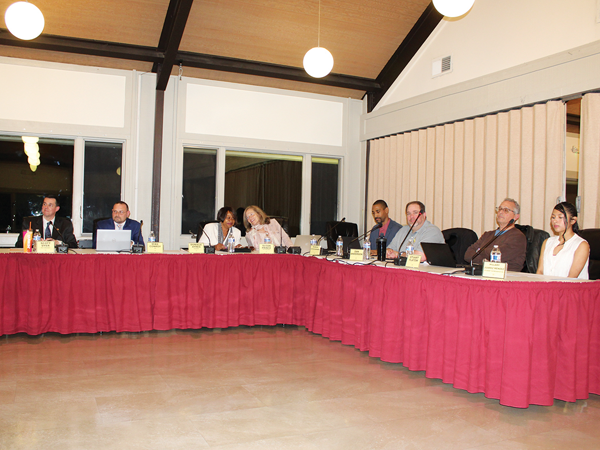 Calling All High School Juniors